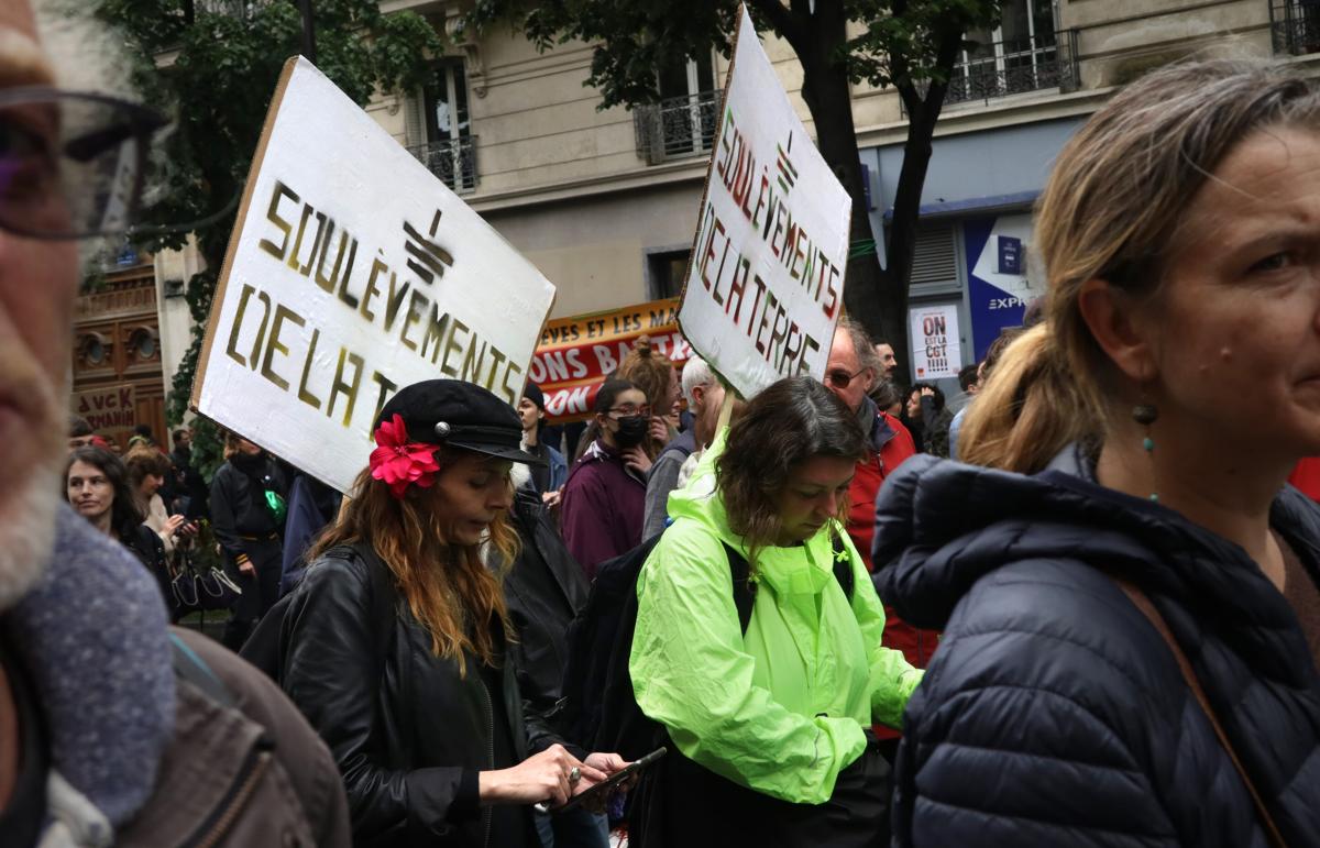 Les Soul vements De La Terre Ou Le Renouveau De La Lutte cologiste L 