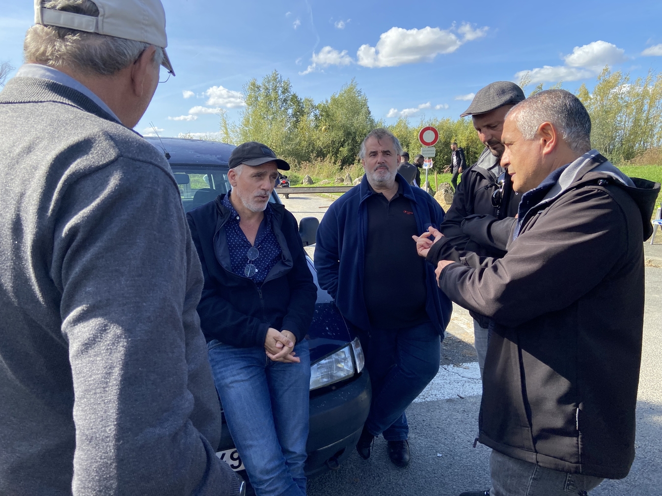 #Poutou2022 : Le NPA Et Philippe Poutou En Campagne Au Cœur Des ...