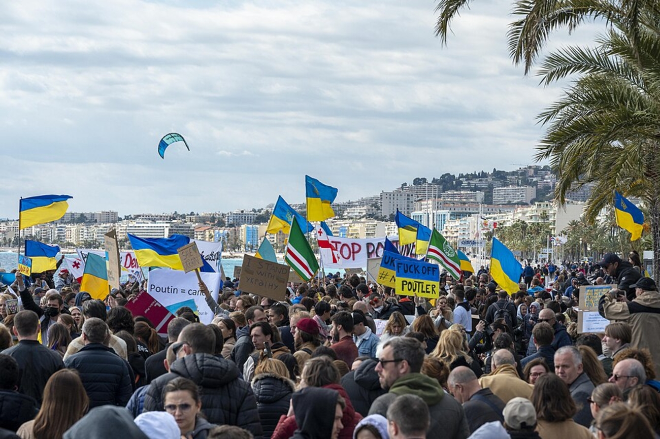 Ukraine Nice Pour éviter l’escalade guerrière, des armes pour l’Ukraine ! | L ...